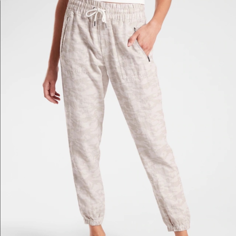 Athleta Cabo Tide Linen Jogger Size 10